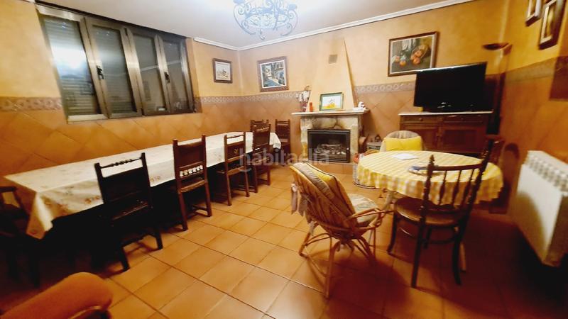 Foto 5072623f-e7fa-48e2-a303-c751936aea41. Chalet mit heizung parking in Allende el Río Palencia