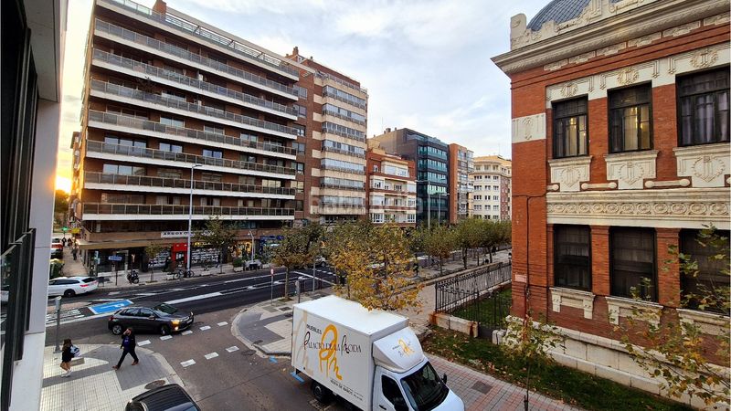 Foto ff58d18c-2c3c-49ca-b40a-7b8ef0ea2e7b. Apartament amb calefacció aparcament a Campo de la Juventud Palencia