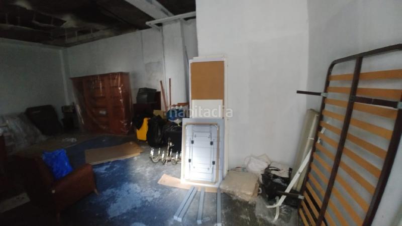 Foto c65aee4a-263c-4090-ae6a-3979ed4fa90a. Alquiler local comercial local palencia av. castilla en Burjassot