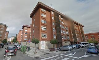 Parking coche en Pan y Guindas. Garaje  palencia eras del bosque