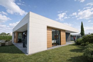 Chalet  Ur real. Chalet  grijota