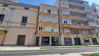 Local Comercial en Universidad - Las Huelgas
