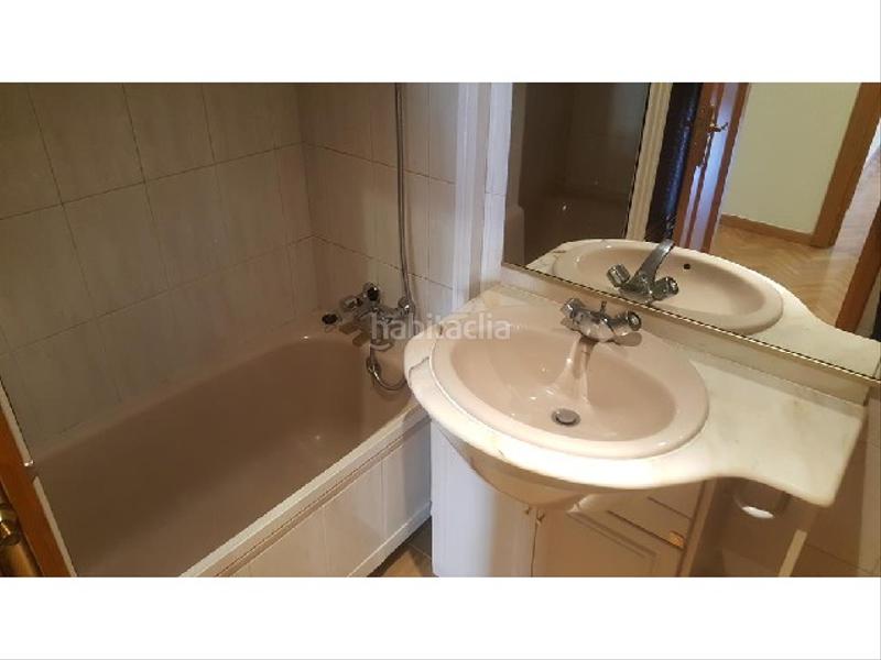 Foto f568f745-df3e-47b5-8ff8-7da82a5f626b. Affitto appartamento con riscaldamento parcheggio in Palencia