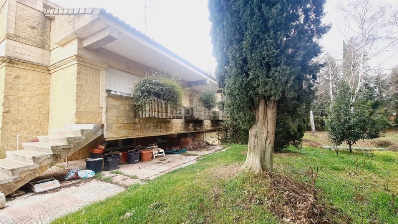 Foto 29e3fe2a-98e9-4d0b-8003-75700958d3e1. Chalet  en Becerril de Campos