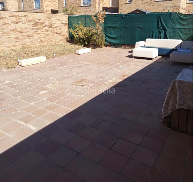 Foto b222ba13-b438-41c3-91df-c7e2e16f739c. Chalet con riscaldamento parcheggio in Avenida de Madrid Palencia