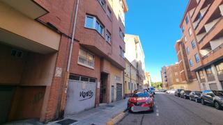 Parking coche  C diagonal. Garaje  palencia av. asturias