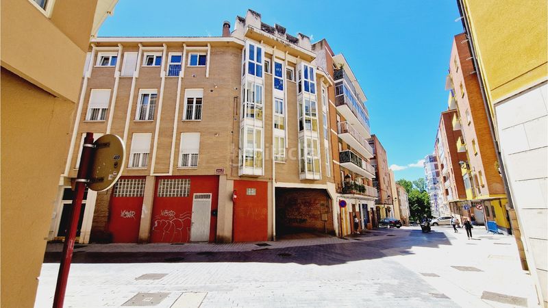 Foto 4dbbd7d6-b9e1-4690-95fa-26c933287474. Aparcament cotxe a Centro Palencia