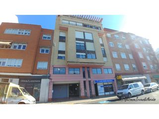 Rent Flat in San Antonio. Piso  palencia av. asturias