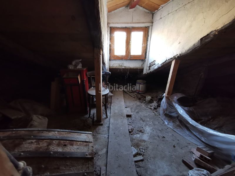 Foto 68b0b628-7a2b-439e-ba42-8a10c66d9790. Casa amb calefacció a Dueñas
