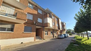 Rent Flat  A nuestra señora del pardo. Piso  san cebrian de campos