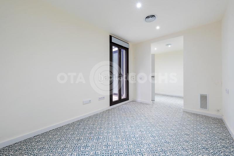 Foto 03b57890-6474-4822-8fd0-ce59d3d3a4bf. Piso  reformado a estrenar en calle llovera en Reus