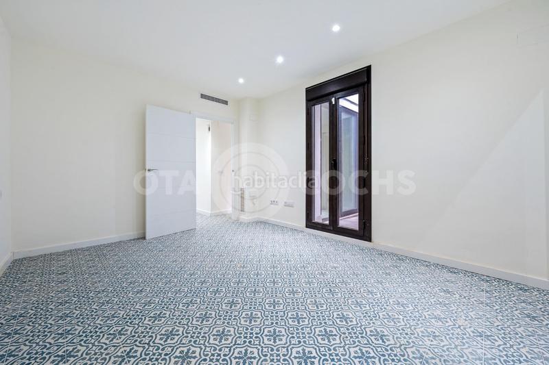 Foto 9b6314ce-9a61-4be2-b60c-d7ac42871977. Piso  reformado a estrenar en calle llovera en Reus