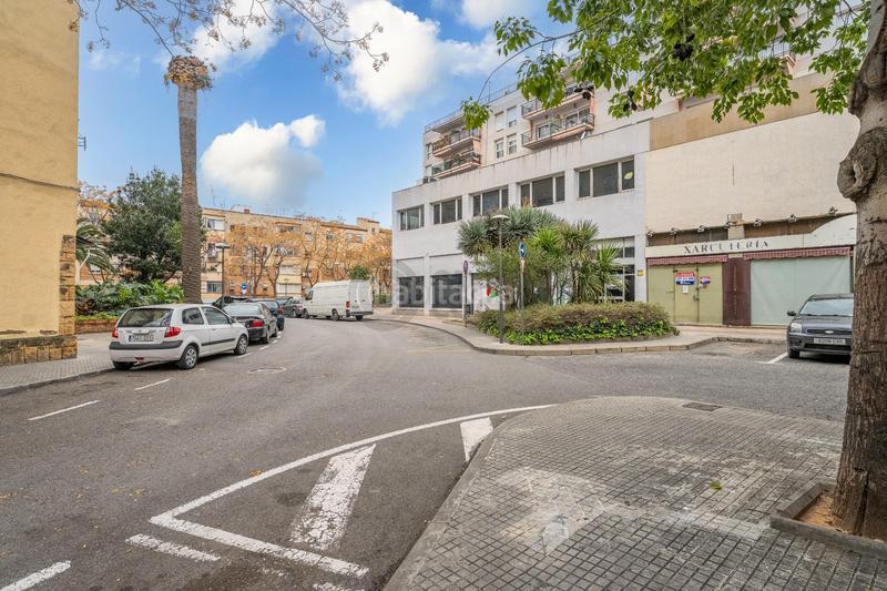 Foto e347d128-4870-41bc-9a43-977af5236fdf. Local comercial se vende local comercial en calle catalunya en Reus
