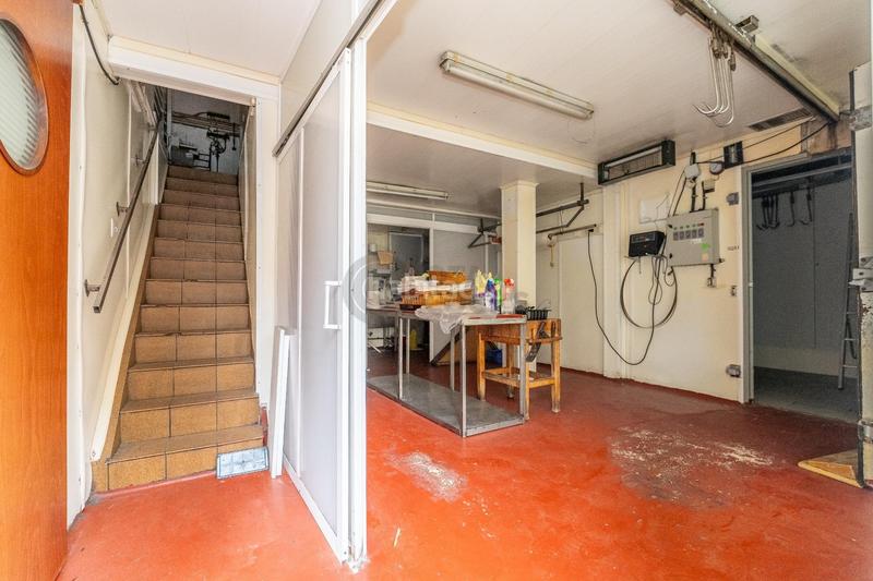 Foto f9a97e58-e82c-453d-b3e1-06cfe154fe13. Local comercial se vende local comercial en calle catalunya en Reus