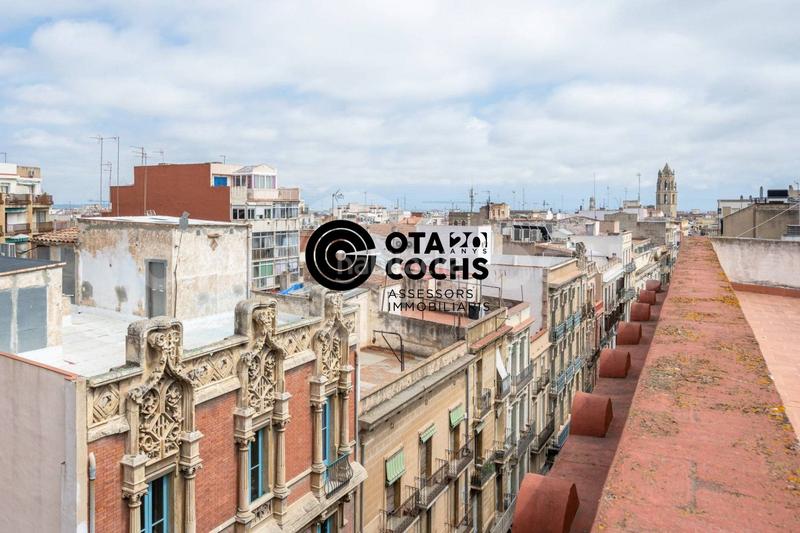 Foto 47e41160-d899-49ff-ba04-553733bfc779. Dachwohnung in Centre Reus