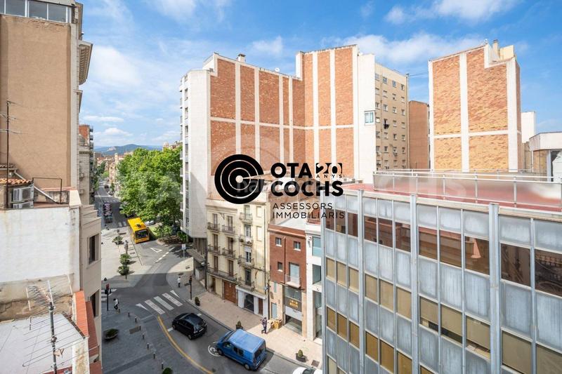 Foto a757591a-5296-4893-9f5b-b91220b7cf63. Dachwohnung in Centre Reus