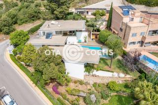 Chalet  Gerani del. Residencia exclusiva en castellmoster con vistas privilegiadas a