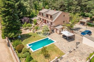 Casa  Pau casals. Gran casa independiente en la montaña de prades