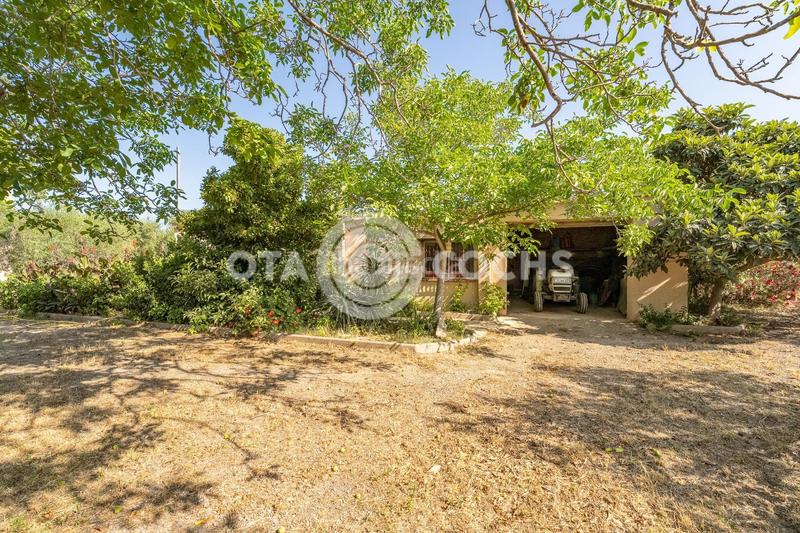 Foto 0e23c526-e2a3-466e-a253-8dffcf00ee4f. Xalet amb aparcament a Llevant Reus