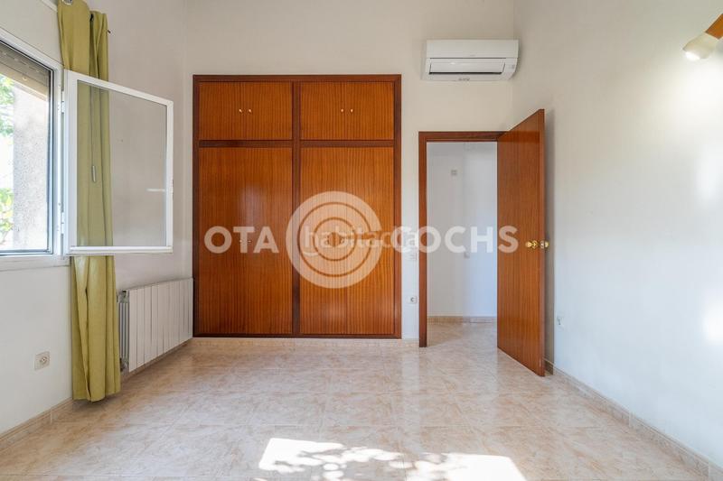 Foto 58eccd4e-f510-49bc-a2a3-8ee8931a6d85. Xalet amb aparcament a Llevant Reus