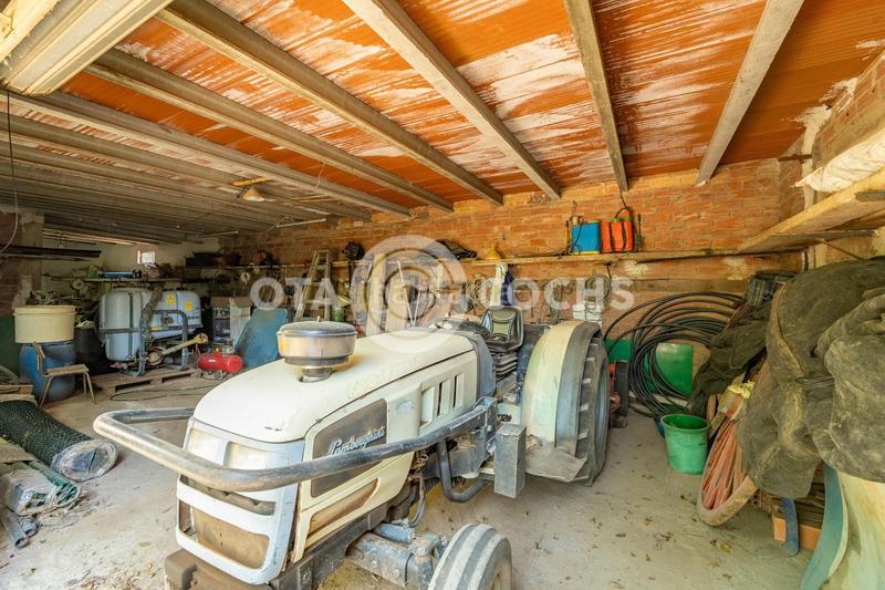 Foto ebb9a0ae-fd16-4c49-8264-3fbc31e2e0e8. Xalet amb aparcament a Llevant Reus