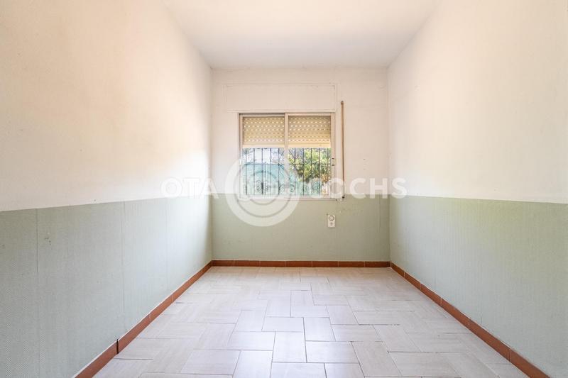Foto f7acc054-0792-4abf-aeed-74b790f202a0. Xalet amb aparcament a Llevant Reus