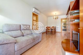 Flat  De valls. Precioso piso reformado de 3 habitaciones en cami de valls