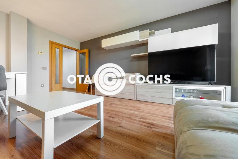 Foto 1e43390c-3d13-4277-8a07-32a5bcae621c. Flat with heating parking in Migjorn Reus