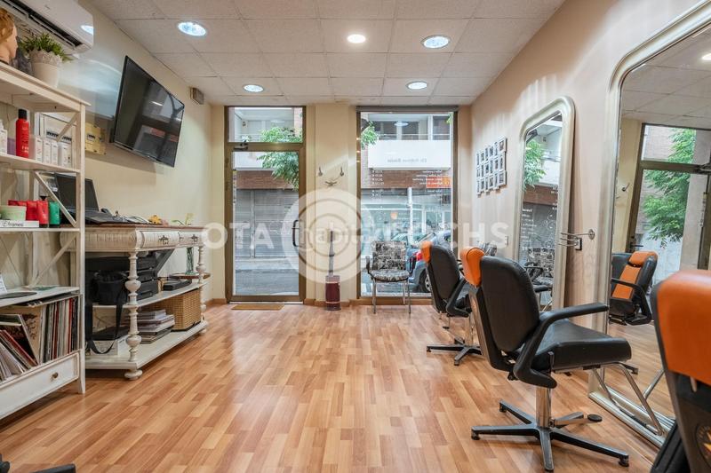 Foto f4a2ff3c-fb7e-486f-a1c4-dcd0a57f2d2e. Local commercial dans Ponent Reus