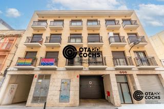 Lloguer Pis  Calle balmes. Piso con parking y solarium muy nuevo y céntrico en calle balmes