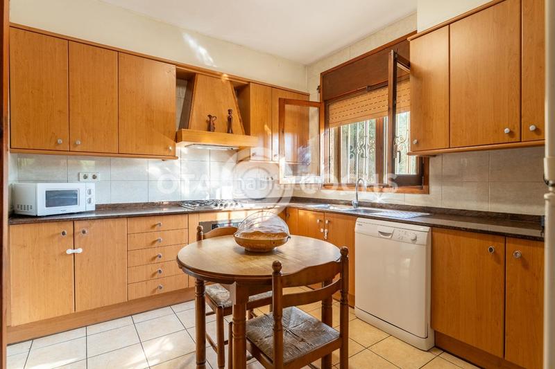 Foto 15e1eea8-34e8-4f55-bf3c-b8a7e060db9c. Casale con riscaldamento parcheggio in Llevant Reus