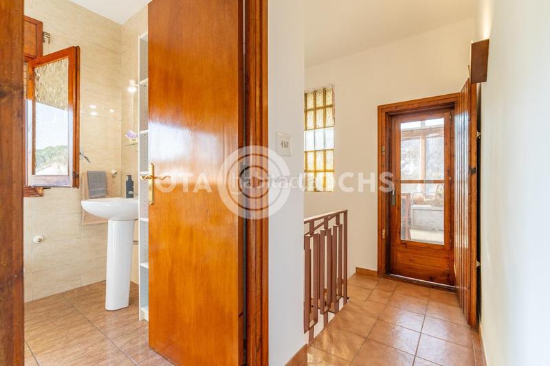 Foto 209a165d-6205-4206-9eeb-19379cae63c8. Casale con riscaldamento parcheggio in Llevant Reus