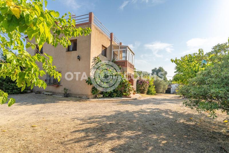 Foto 2926b3f7-3230-4298-99cd-dc7e51e9560d. Casale con riscaldamento parcheggio in Llevant Reus