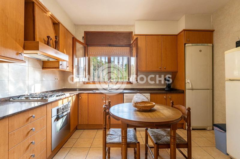 Foto 65303cd8-130a-44fe-86b0-eced52b1291c. Casale con riscaldamento parcheggio in Llevant Reus