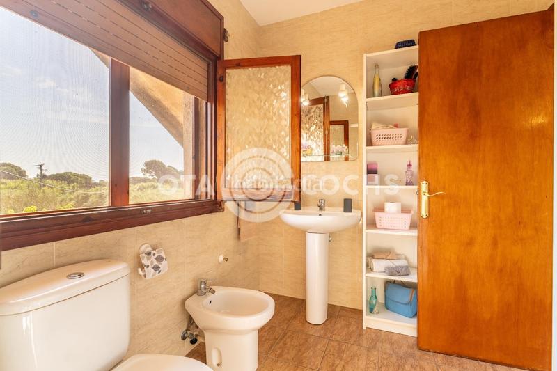 Foto 9a2ff9d4-213e-49b5-aa36-b2ba632e1035. Casale con riscaldamento parcheggio in Llevant Reus