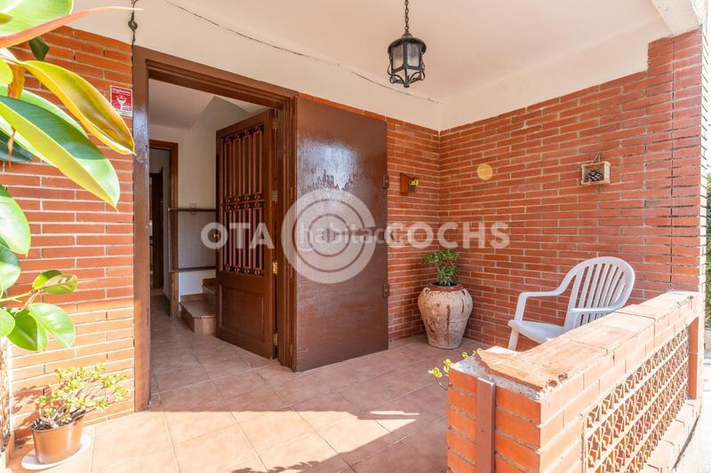 Foto cedc060b-e55d-4e4a-bf0f-007fb87afa94. Casale con riscaldamento parcheggio in Llevant Reus