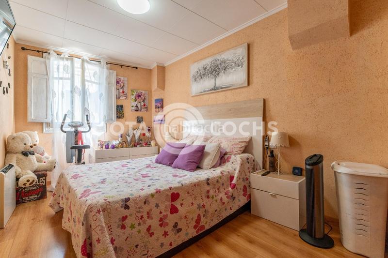 Foto 07312072-c8b6-485c-b5db-a53841903277. Edificio  para invertir en el corazon en Centre Reus