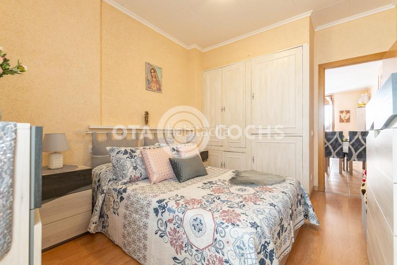 Foto 7921ce6e-d44e-4d56-804f-ab42cdb806dc. Edificio  para invertir en el corazon en Centre Reus