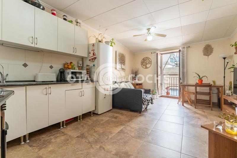 Foto 85410485-627c-4057-9449-9fbd91129558. Edificio  para invertir en el corazon en Centre Reus