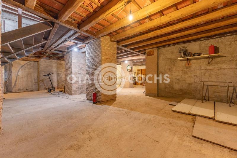 Foto 94e960b3-538f-40c8-95ac-b5af1ba7bbe9. Edificio  para invertir en el corazon en Centre Reus