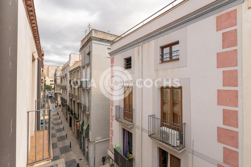 Foto e87971bd-fb85-4763-8f82-287d14bf1f3d. Edificio  para invertir en el corazon en Centre Reus