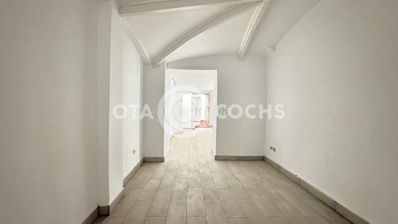 Foto 977387b2-cc3a-4e98-b25c-4f7b6eb0d981. Locale commerciale in Centre Reus