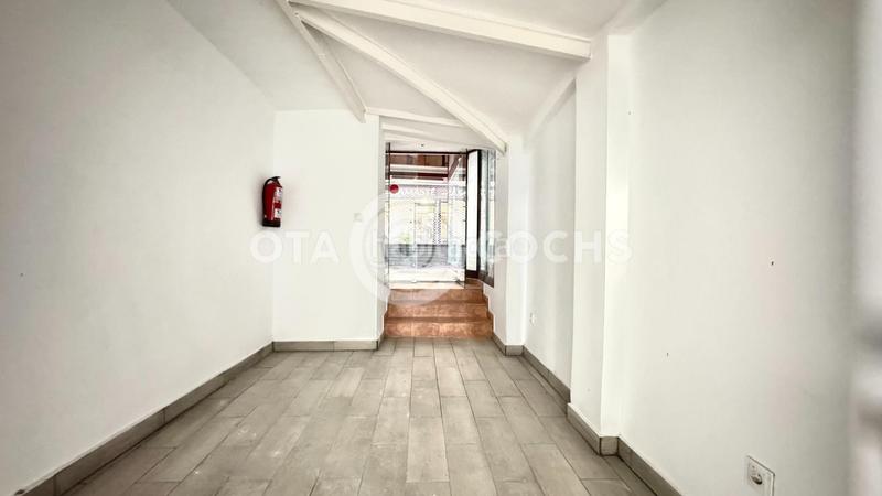 Foto d1d1612f-6e33-4404-bce3-d96091440e6b. Locale commerciale in Centre Reus