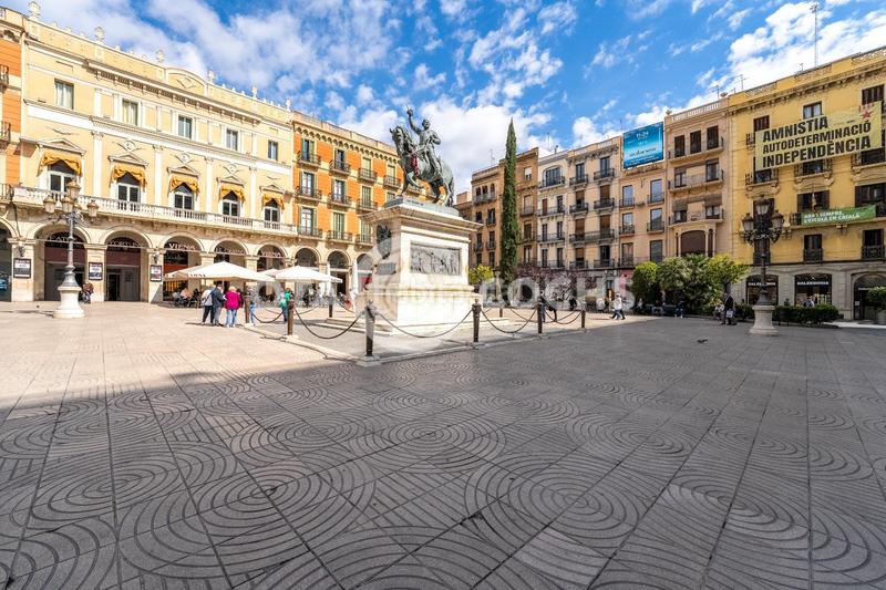 Foto aef5b37f-e9da-4b35-9426-6c615b64c762. Flat in Centre Reus
