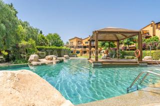 Dúplex  Carrer dels noguers. Exclusivo duplex  con piscina y jardin comunitario en aiguesverd