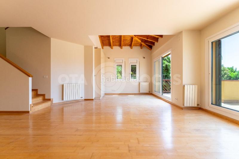 Foto 7dfce2ff-1e93-4f1c-8cf9-83857346aee3. Zweistöckige wohnung mit heizung parking pool in Migjorn Reus