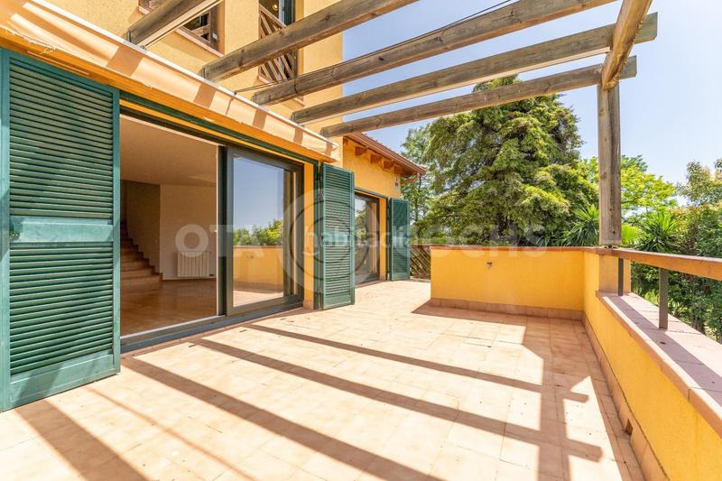 Foto ba45907e-dece-4b26-9d03-9a391a8553b5. Zweistöckige wohnung mit heizung parking pool in Migjorn Reus