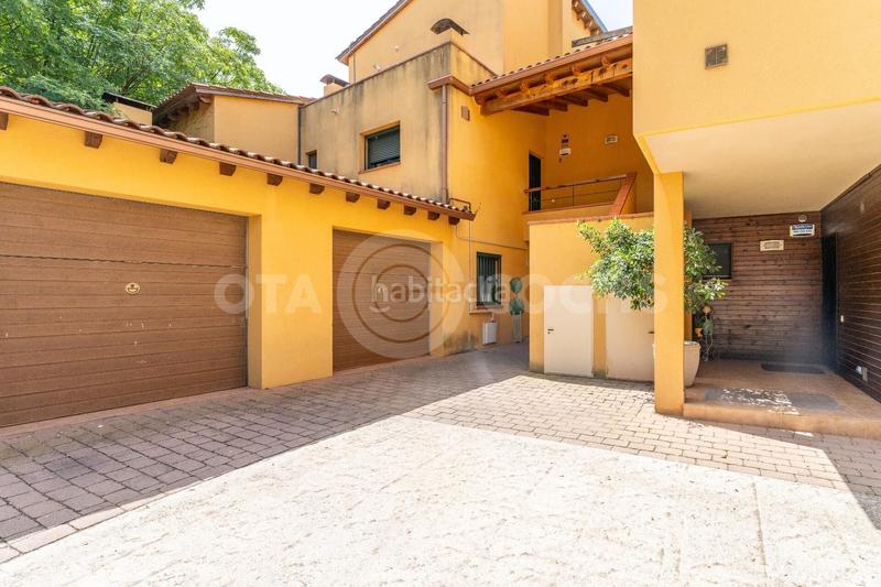 Foto d0df45f6-7d4b-4ff6-8f73-1fa8a28df6dc. Zweistöckige wohnung mit heizung parking pool in Migjorn Reus