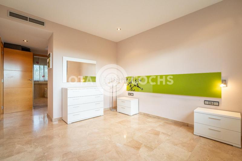 Foto 0746ab33-964c-415c-ae50-98412bdd5246. Reihenhaus mit heizung parking in Mestral Reus