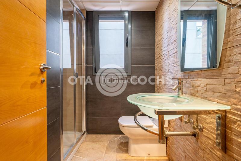 Foto 2b34e928-1c7f-4c85-9eca-28cbebbea1b3. Reihenhaus mit heizung parking in Mestral Reus